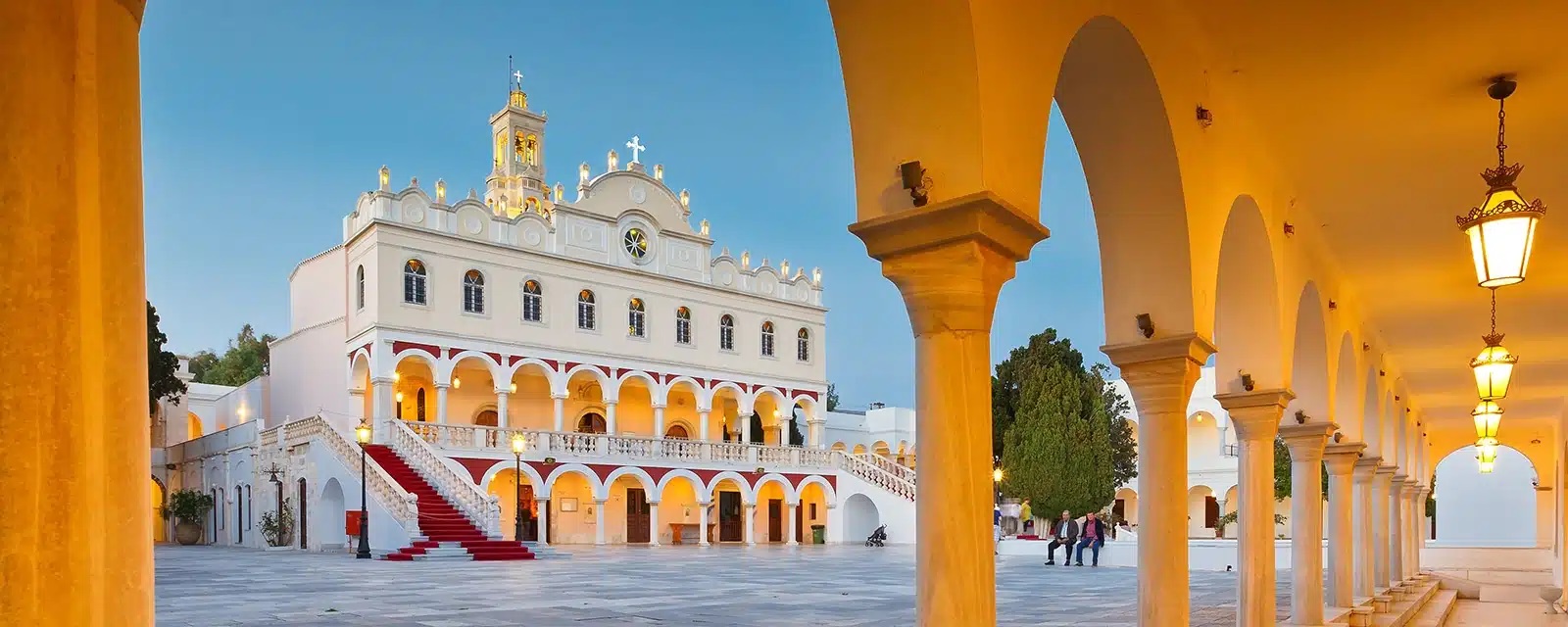  Παναγιά της Τήνου